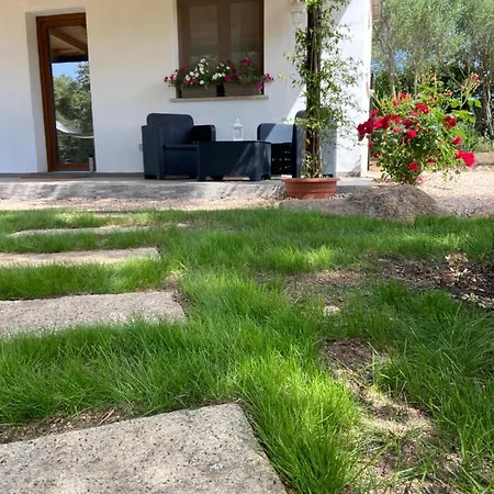 Konukevi Sa Istera Sardegna